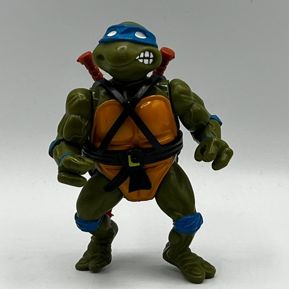 Playmates Toys Other - Vintage TMNT LEONARDO Teenage Ninja Turtles 1988 Playmates Loose Incomplete